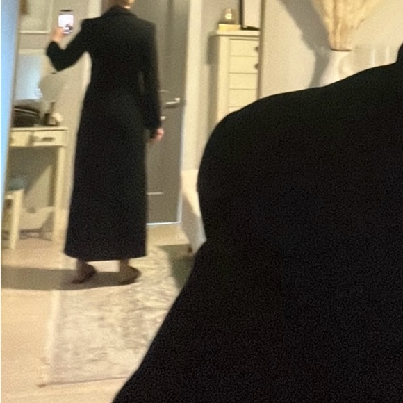 Emporio Armani floor length fitted black wool coat size 40 EUR, US 6 - Picture 5 of 14